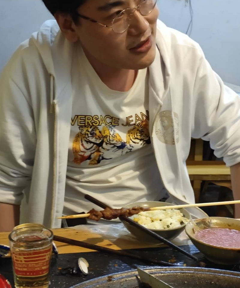 触不可及